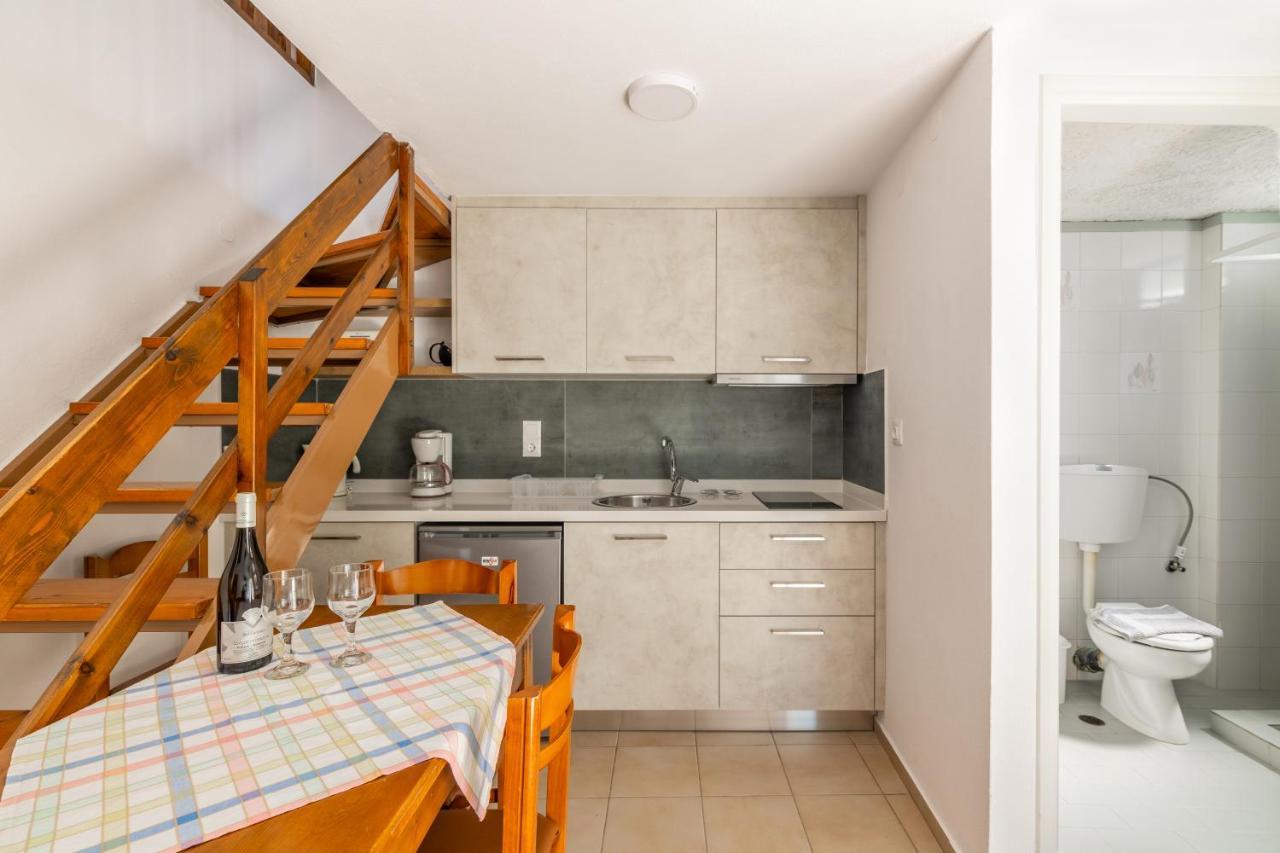 Joanna Apartments Agia Pelagia  Extérieur photo
