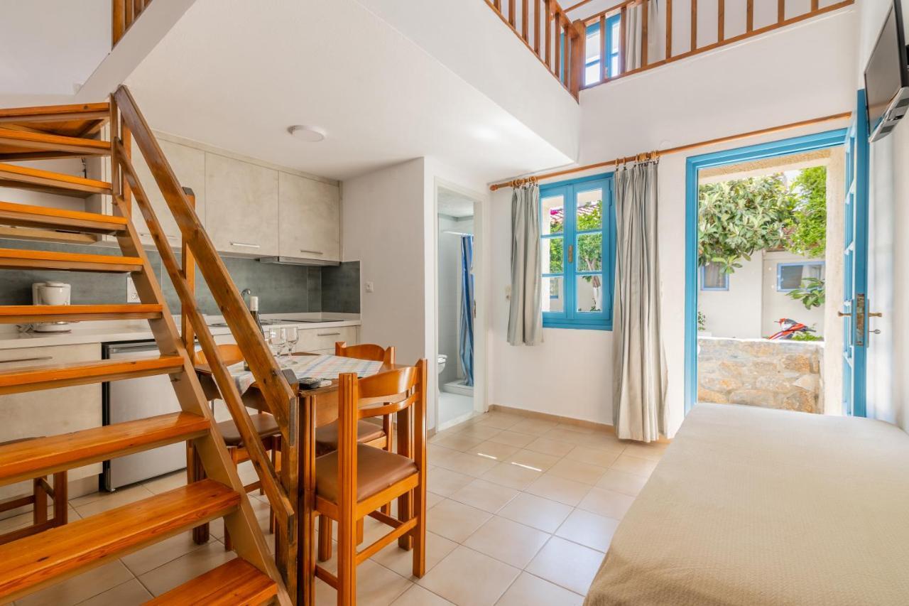 Joanna Apartments Agia Pelagia  Extérieur photo