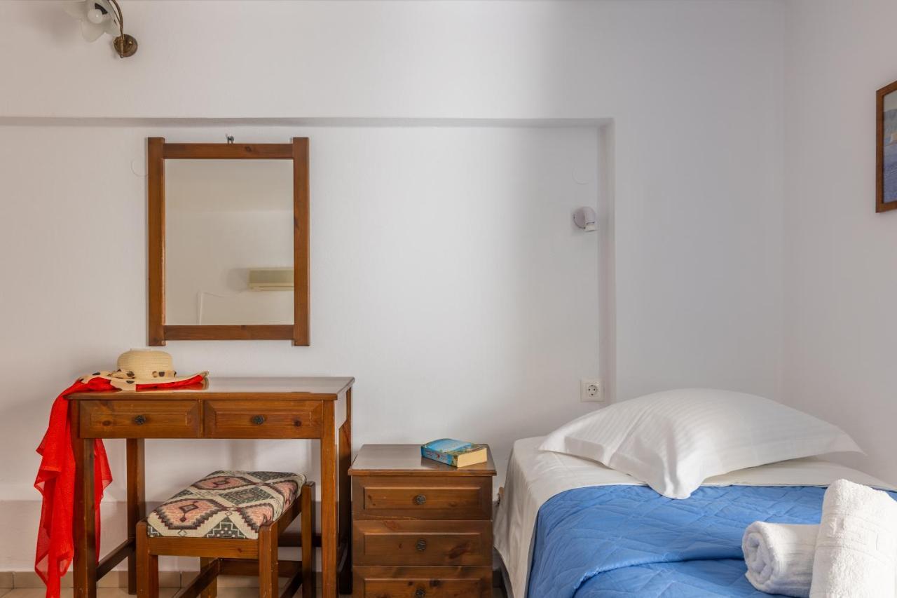 Joanna Apartments Agia Pelagia  Extérieur photo